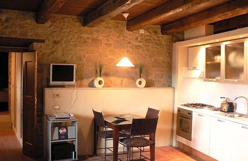 Lugliano Apartamento | City / Village Apartment en Bagni Di Lucca con 1 habitaciones, capacidad 2