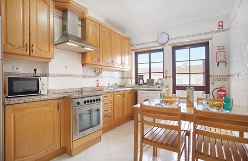 Peniche de Cima Apartamento | Apartamento 'A O - La Source' con balcón y Wi-Fi