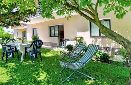 Caldonazzo Apartamento | Apartment Agostini-3 by Interhome