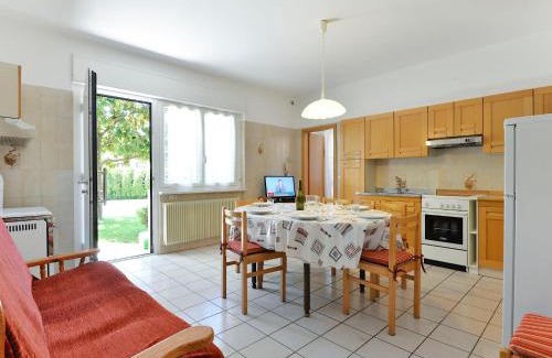Caldonazzo Apartamento | Apartment Agostini-3 by Interhome