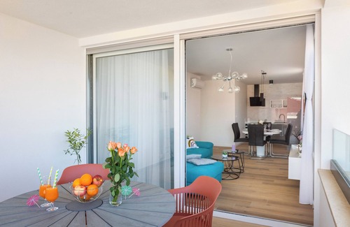 Okrug Gornji Apartamento | Apartment Alegria in Ciovo