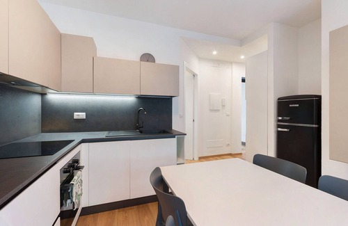 Moconesi Apartamento | Apartamento 'Alfred' con terraza privada, Wi-Fi y aire acondicionado