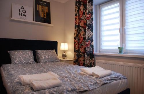 Bytom Apartamento | Apartment - Aloha - Parter - Self check 24h