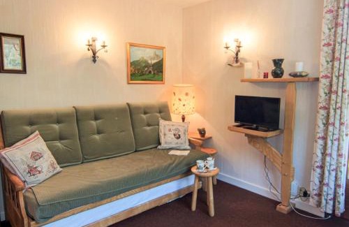 Les Praz-de-Chamonix Apartamento | Apartment Alpen Roc by Interhome