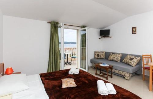 Lopud Island Apartamento | Apartment Ana Lopud with balcony