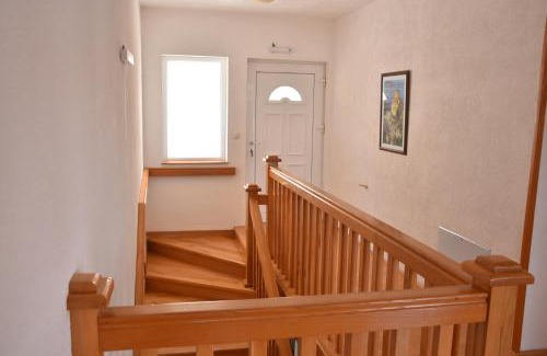 Varosh Apartamento | Apartment and Studio Damjan