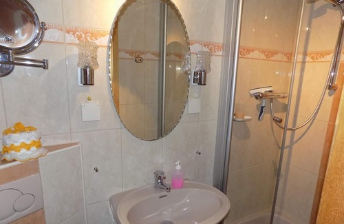 Schoneberg Apartamento | Apartamento / apartamento no. II, ducha / baño, 1 Schlafra - Haus Alexandra