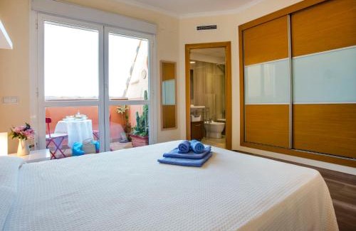 Playa de la Almadrava Apartamento | Apartment Atico Estrella del mar by Interhome