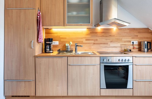 Biederbach Apartamento | Apartamento 'Auszeit Im Waldhaus' con vistas a la montaña, jardín compartido y Wi-Fi