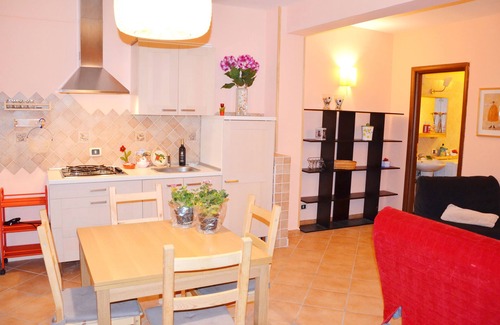 Ercolano Apartamento | Apartamento "B" en villa con jardín, parking y wifi