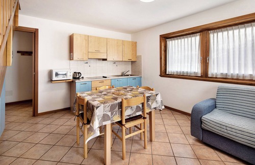 Trepalle Apartamento | Apartamento "Bait del Pont 56" con vistas a la montaña, Wi-Fi, balcón y jardín