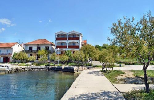 Jadrtovac Casa | Apartment Bajan 545