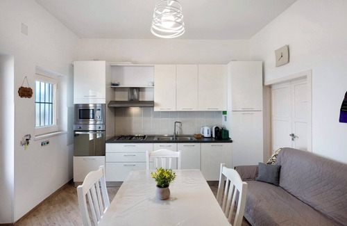 Agerola Apartamento | Apartamento 'Bella Veduta Luna' con vistas al mar y a la montaña, Wi-Fi y aire acondicionado.