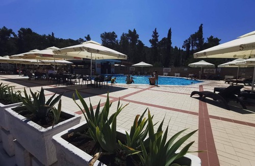 Necujam Apartamento | Apartamento de vacaciones Grohote para 1 - 5 personas con 2 dormitorios - Casa adosada