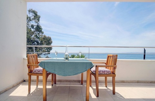 Nueva Milla de Oro Apartamento | Apartamento "Boulevard 205" con vistas al mar, piscina, balcón, terraza y jardín