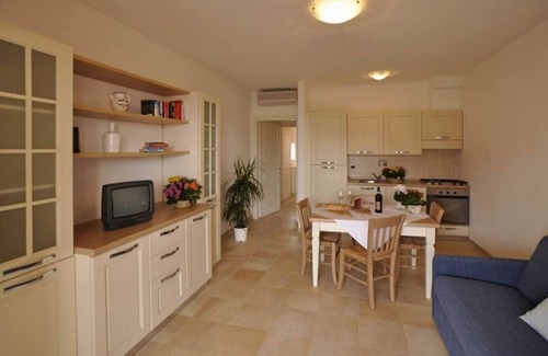 Puntone Apartamento | Apartamento junto al mar con espacio exterior privado, Bpt