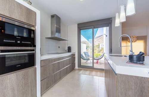 Las Negras Apartamento | Apartamento 'Casa Azahar' con piscina privada, Wi-Fi y aire acondicionado