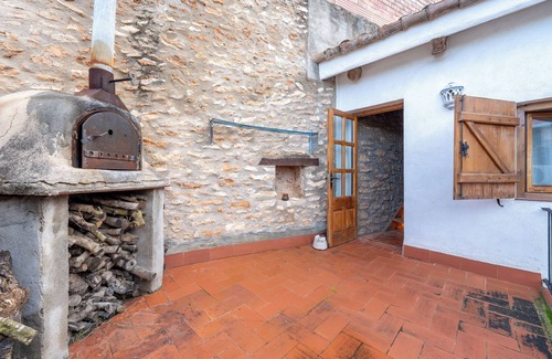 Masdenverge Casa | Apartamento 'Casa Elisa' con terraza privada, Wi-Fi y aire acondicionado