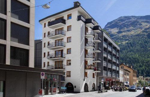 Sankt Moritz-Bad Apartamento | Apartment Chesa Sur Ova 22 by Interhome