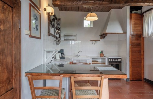 Pescia Apartamento | Apartamento 'Cima A Zano' con vistas a la montaña, piscina compartida y Wi-Fi
