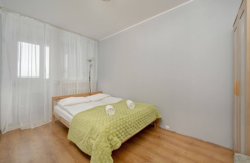 Fabryczna Apartamento | Apartment Close to the Park by Renters