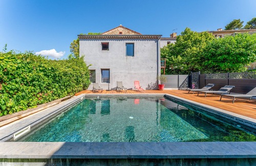 Rasteau Apartamento | Apartamento 'Côté Vigne' con piscina compartida, terraza privada y Wi-Fi