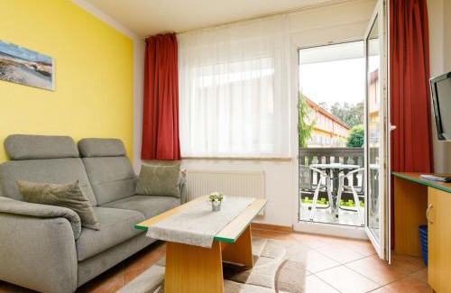 Zempin Apartamento | Apartment Dünenhaus App- 104 by Interhome