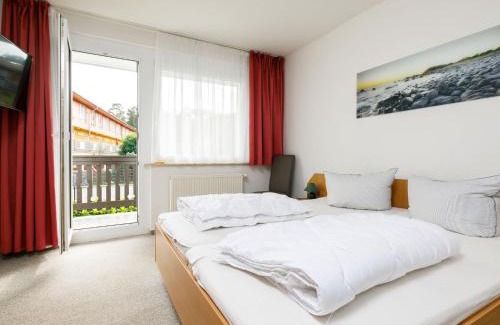 Zempin Apartamento | Apartment Dünenhaus App- 104 by Interhome