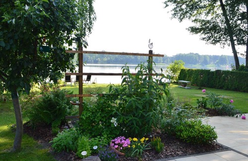 Schwerin Apartamento | Apartamento Dachgeschoss - Ferienwohnhaus Drei am Zemminsee