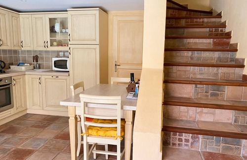 Murato Apartamento | Apartamento 'De Charme Dans Une Bergerie' con piscina compartida, Wi-Fi y aire acondicionado