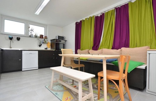Gaeufelden Apartamento | Apartamento-Habitaciones conectadas-Baño Privado-Balcón-Vivi