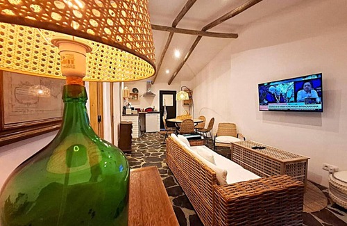Reguengos de Monsaraz Apartamento | Apartamento 'Descanso Dos Oleiros' con Terraza Privada, Wi-Fi y Aire Acondicionado
