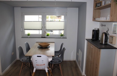 Rodgau Apartamento | Apartamento "Design Immo Rhein Main Rodgau" con jardín compartido y Wi-Fi