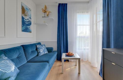 Mlyniska Apartamento | Apartment Doki Glamur Food Hall and Parking by TriApart