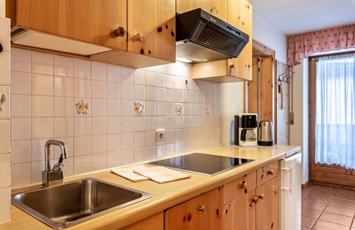 San Cassiano Apartamento | Apartamento "Dolomieu 26" con vistas a la montaña, balcón y bañera de hidromasaje