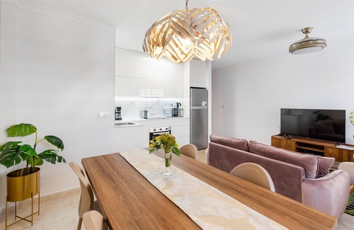 Aguilas Apartamento | Apartamento 'El Corazon De Aguilas' con Wi-Fi y aire acondicionado