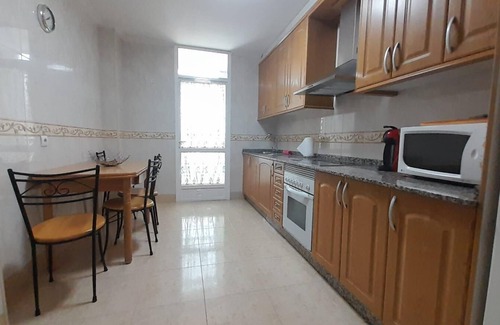 Vilanova Apartamento | Apartment-Sleeps6-Parking-Terrace