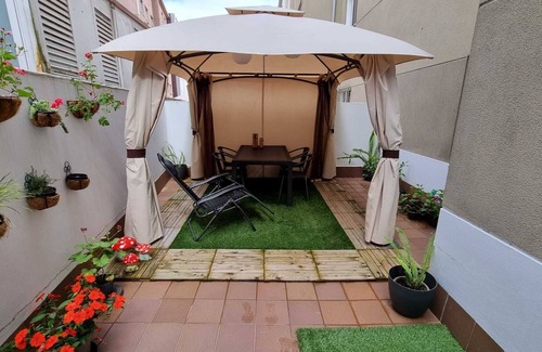 Vilanova Apartamento | Apartment-Sleeps6-Parking-Terrace