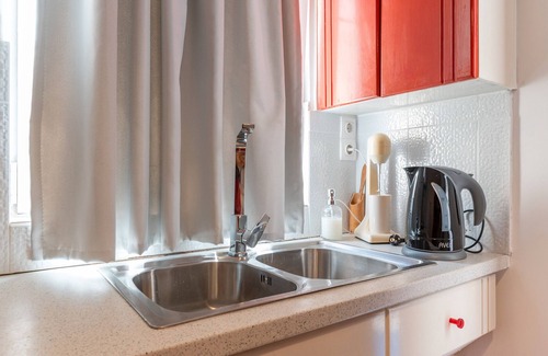 Salamis Apartamento | Apartamento 'Estia' con terraza compartida, Wi-Fi y aire acondicionado