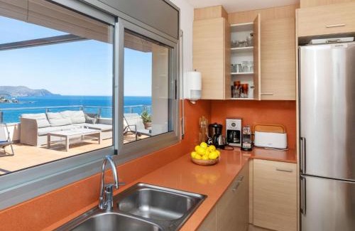 Llanca Apartamento | Apartment Fane by Interhome