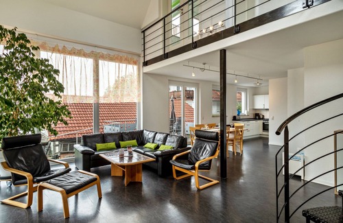Deggenhausertal Apartamento | Apartamento 'Ferienwohnung 3, 120qm' con terraza privada, jardín compartido y Wi-Fi