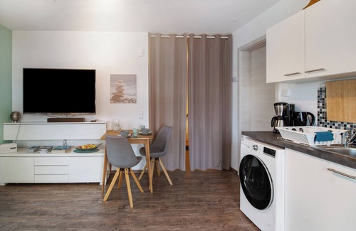 Deggenhausertal Apartamento | Apartamento 'Ferienwohnung Mit Eigenem Eingang' con terraza privada, Wi-Fi y aire acondicionado.
