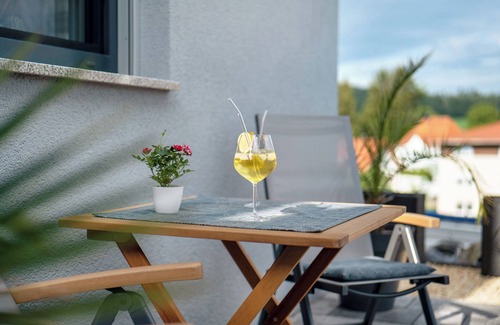 Deggenhausertal Apartamento | Apartamento 'Ferienwohnung Mit Eigenem Eingang' con terraza privada, Wi-Fi y aire acondicionado.