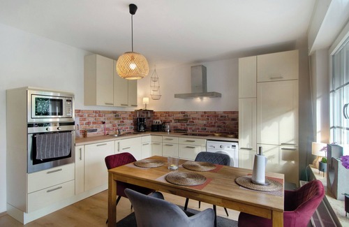 Norden Apartamento | Apartamento 'Ferienhaus Sonnenschein - Wohnung 2' con terraza privada, jardín privado y Wi-Fi