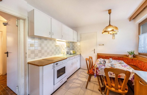 Campolasta Apartamento | Apartamento 'Ferienwohnung Ainhauser' con vistas a la montaña, balcón y Wi-Fi