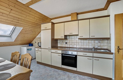 Wiesau Apartamento | Apartamento 'Ferienwohnung Bächer' con jardín compartido, balcón y Wi-Fi