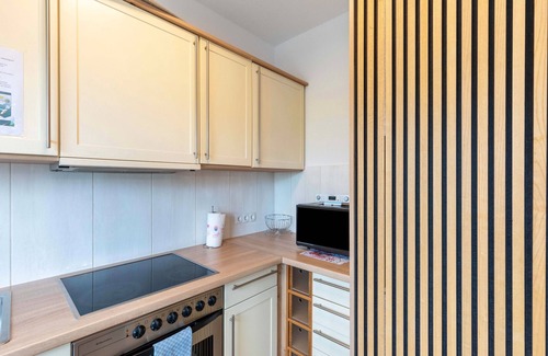 Neuwied Apartamento | Apartamento 'Fewo Mit Terasse Neuwied Koblenz' con terraza privada, balcón y Wi-Fi