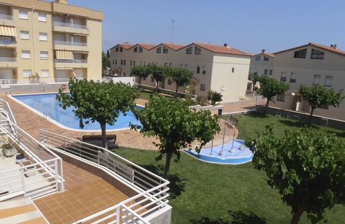 Clara Apartamento | EXCELENTE APARTAMENTO CON WIFI, PISCINA Y JARDIN A 500 M DE LA PLAYA.