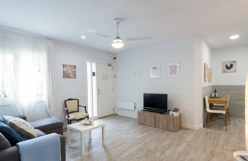 Premià de Mar Apartamento | Planta baja reformada en el centro de Premià para 4 personas a 4 minutos de la playa