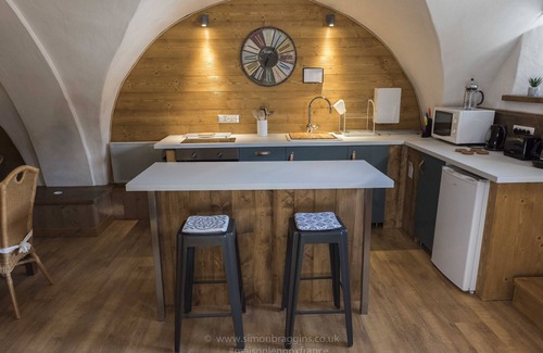 La Plagne-Tarentaise Apartamento | Apartamento 'Maison Lennox' con vistas a la montaña, terraza privada y Wi-Fi